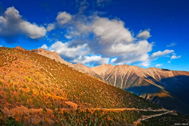 {網上賭場}(四川自驾游最美路线)